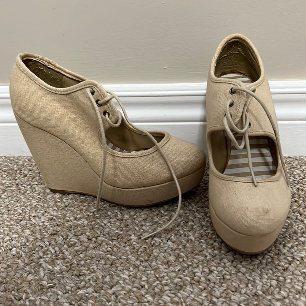Call it Spring lace up platform heels
